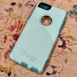 Light Aqua Blue 6S iPhone Otterbox Case